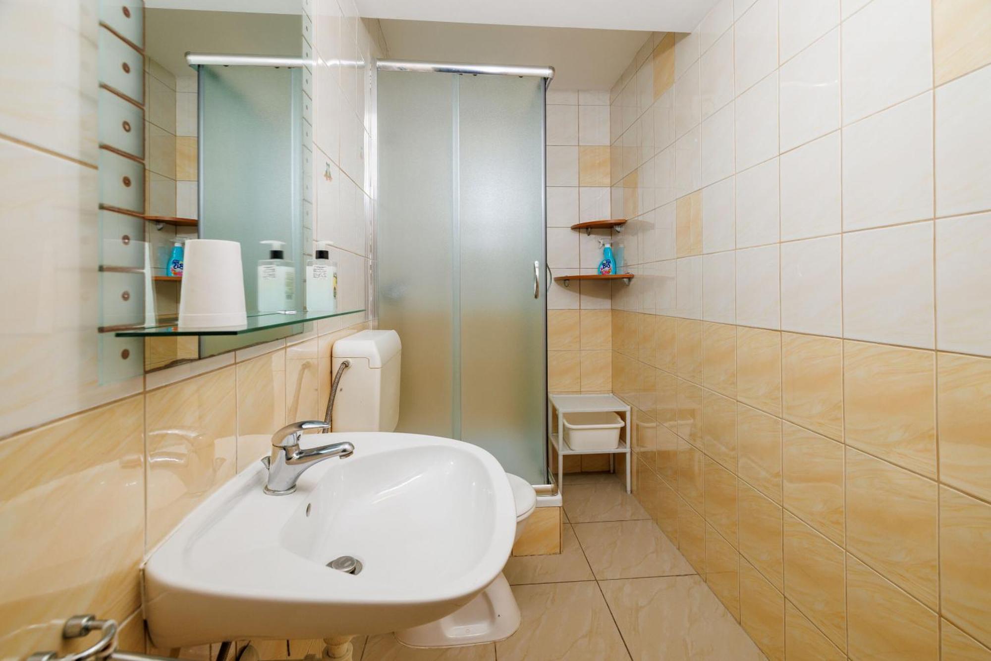 Apartments And Room Mirjana Dramalj Luaran gambar