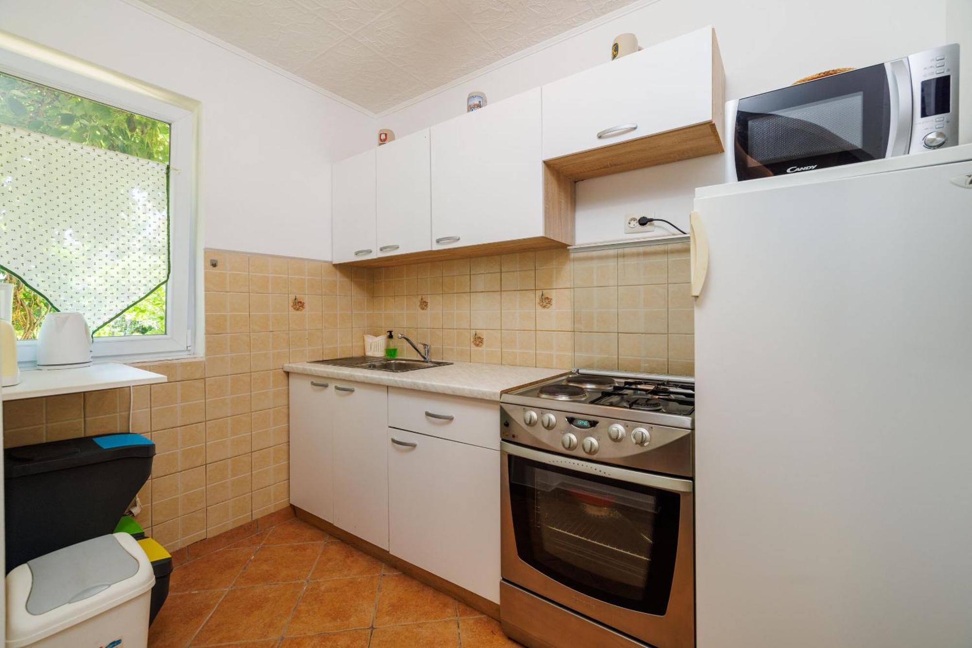Apartments And Room Mirjana Dramalj Luaran gambar