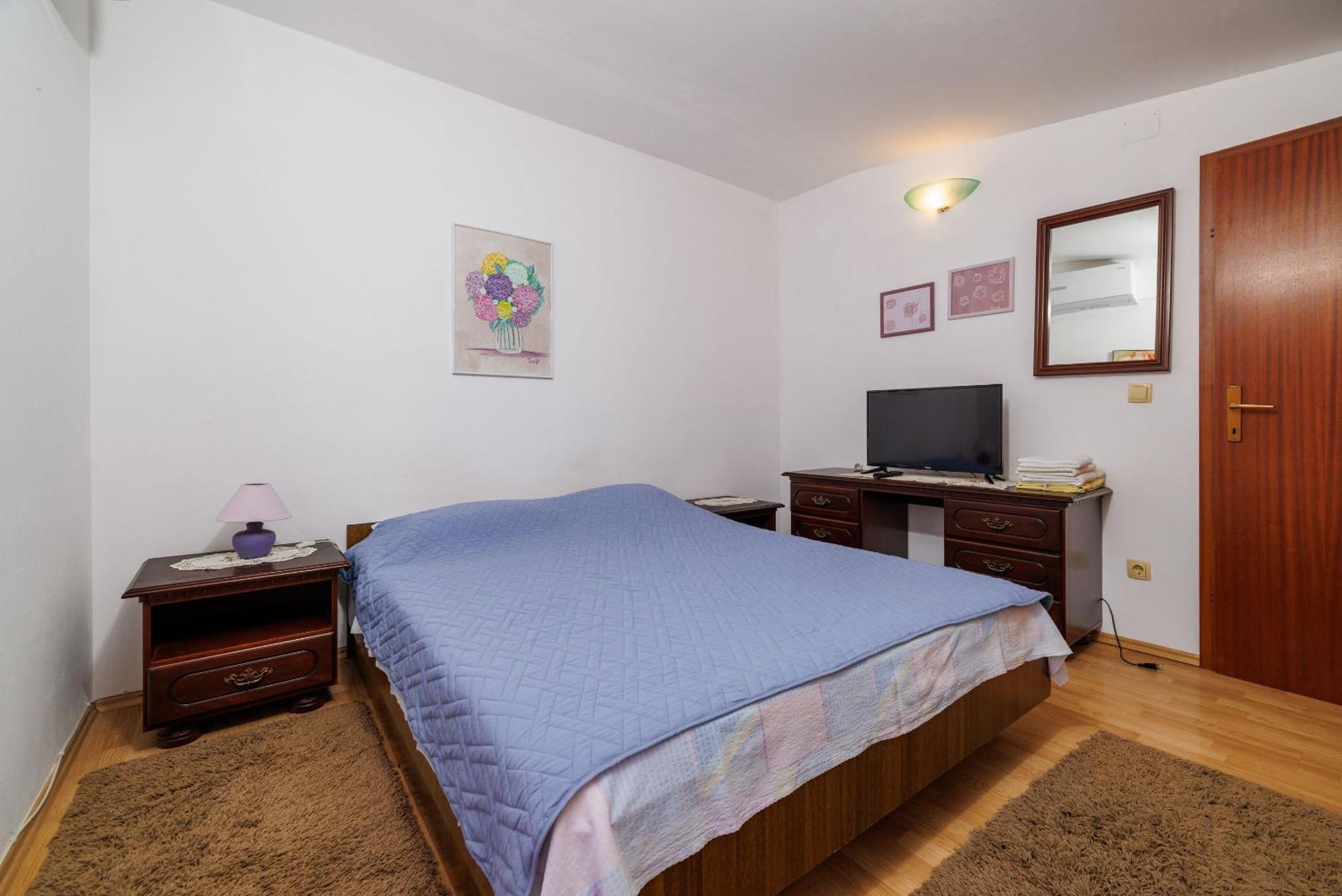 Apartments And Room Mirjana Dramalj Luaran gambar